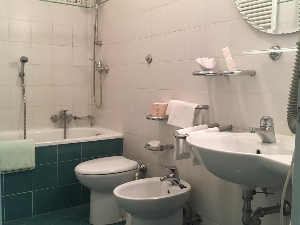 Hotel Villa Villoresi Сесто-Фьорентино Экстерьер фото